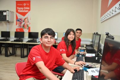 Vodafone Vakfı’ndan Gençlere Yapay Zekâ Girişimciliği Fırsatı